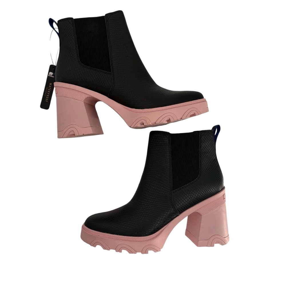 NWOT SOREL Women's Brex Heel Chelsea Boots in Black/Pink - Picture 8 of 12
